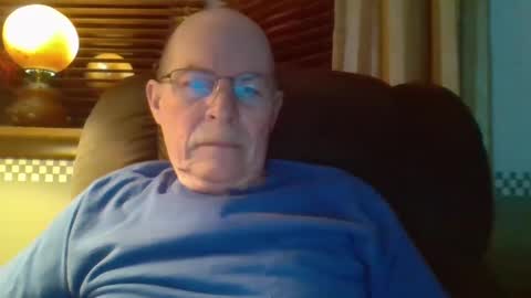 Snapshot of aguynrkfrd chatting on 24, 12, 2024 aguynrkfrd online show from 24, 12, 2024