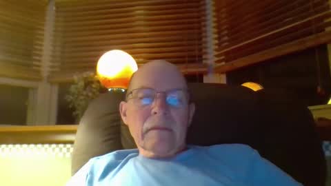 Snapshot of aguynrkfrd chatting on 3, 10, 2025 aguynrkfrd online show from 3, 10, 2025