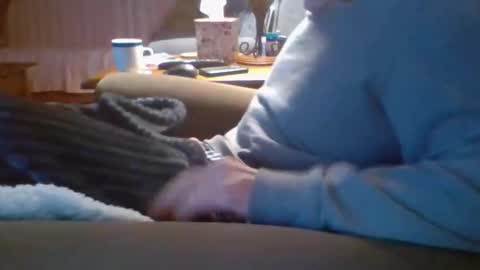 aguynrkfrd online show from 2, 12, 2025