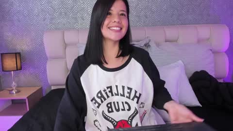 Ahmara  online show from 27, 1, 2025