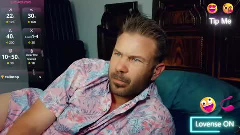 Snapshot of ahardman10 chatting on 24, 4, 2026 Blue Eyed Handsome Man online show from 24, 4, 2026