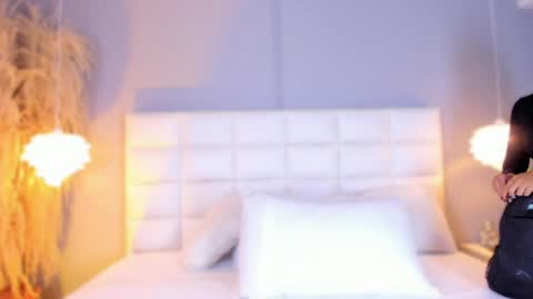 Snapshot of ahincale chatting on 23, 5, 2026 AHINOA online show from 23, 5, 2026