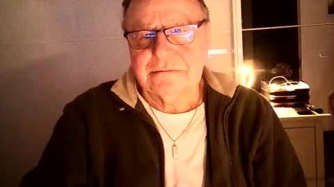 Snapshot of ahmole chatting on 6, 2, 2026 Ole online show from 6, 2, 2026