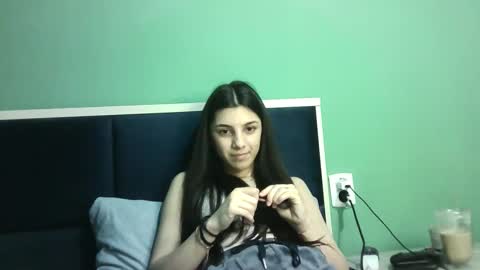 Selena online show from 1, 3, 2025