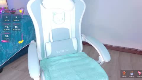 Ahvi Ebony online show from 22, 12, 2025