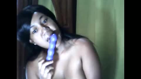 aicharoue_19 online show from 15, 12, 2024