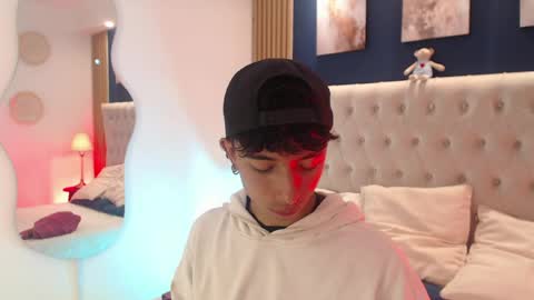 Aiden online show from 31, 3, 2026