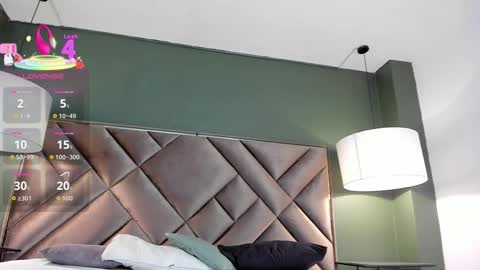 Snapshot of aiden_royce chatting on 27, 11, 2025 aiden_royce online show from 27, 11, 2025