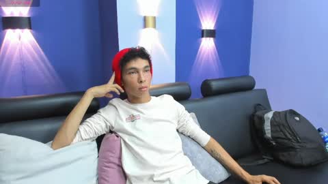 Snapshot of aidencir chatting on 22, 5, 2026 Aiden online show from 22, 5, 2026