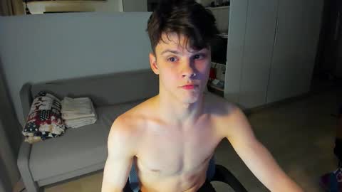 Snapshot of aidensensual chatting on 10, 2, 2026 Aiden Sensual online show from 10, 2, 2026