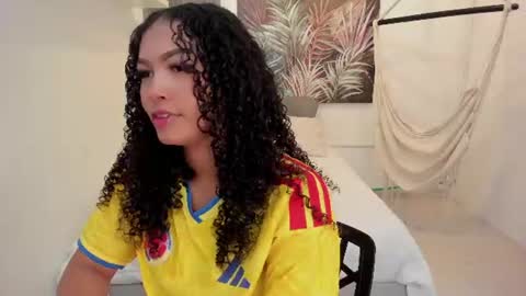 Snapshot of ailann_ chatting on 3, 7, 2026 Alisson online show from 3, 7, 2026