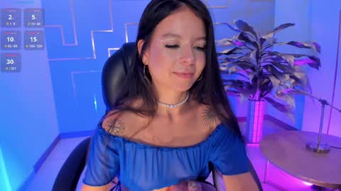  AILEEN VEGA  online show from 20, 1, 2025