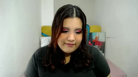 Snapshot of ailyn_rosendo chatting on 8, 1, 2025 ailyn_rosendo online show from 8, 1, 2025