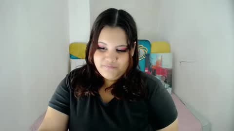 Snapshot of ailyn_rosendo chatting on 8, 1, 2025 ailyn_rosendo online show from 8, 1, 2025