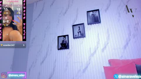 Snapshot of ainaravelez chatting on 8, 12, 2024 AinaraVelez online show from 8, 12, 2024