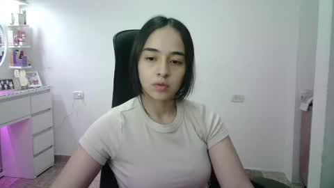 Snapshot of aineangeel chatting on 11, 4, 2026 AINE online show from 11, 4, 2026