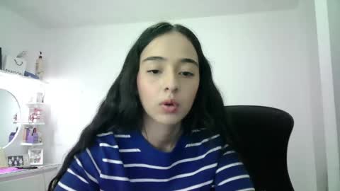 Snapshot of aineangeel chatting on 24, 5, 2026 AINE online show from 24, 5, 2026