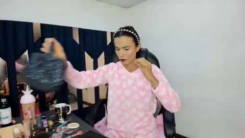 Snapshot of aisha_hotts777 chatting on 4, 2, 2026 Aisha online show from 4, 2, 2026