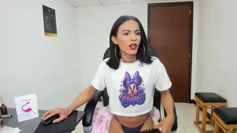 Snapshot of aisha_hotts777 chatting on 27, 2, 2026 Aisha online show from 27, 2, 2026