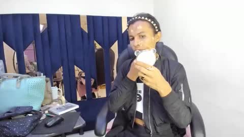 Aisha online show from 21, 4, 2026