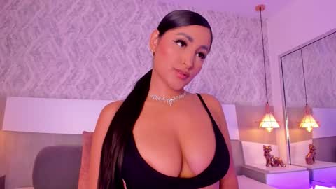 Aisha online show from 22, 11, 2025