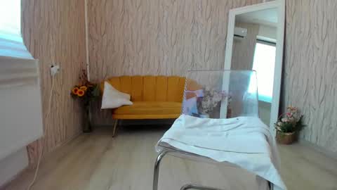 Aisha online show from 14, 2, 2025