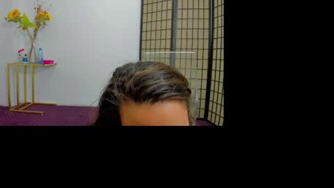 Aisha online show from 6, 4, 2026