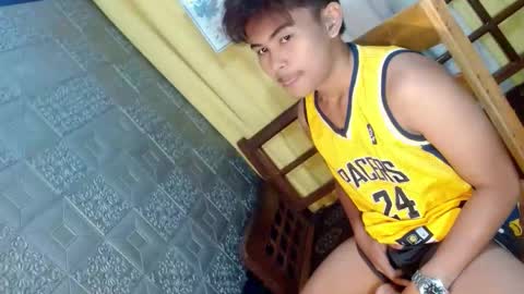 Snapshot of aivanboyyy chatting on 7, 5, 2026 aivanboyyy online show from 7, 5, 2026