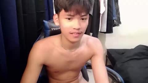 aj_daksxx online show from 10, 4, 2026