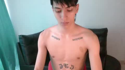 Snapshot of ajhoansebastian94 chatting on 4, 5, 2026 SebasT-sex online show from 4, 5, 2026