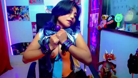 Akai Kraz  online show from 11, 12, 2024