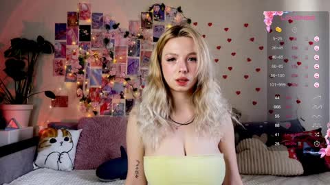 Akari online show from 4, 4, 2026