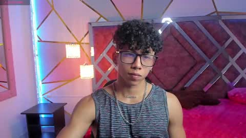 akazaboy online show from 20, 1, 2025