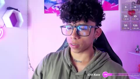 akazaboy online show from 19, 9, 2025