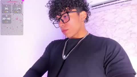 akazaboy online show from 19, 2, 2026