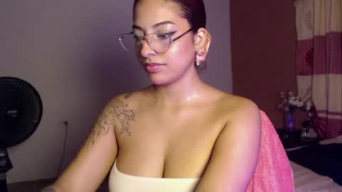 Akemi 3 online show from 14, 5, 2026