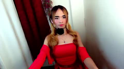 Snapshot of akesha121698 chatting on 19, 10, 2025 akesha121698 online show from 19, 10, 2025