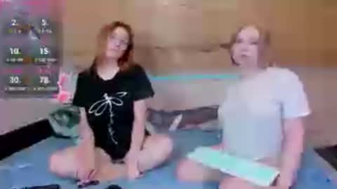 Snapshot of akina_mist chatting on 10, 7, 2026 Ask me online show from 10, 7, 2026