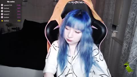 akirahartyx online show from 6, 2, 2025