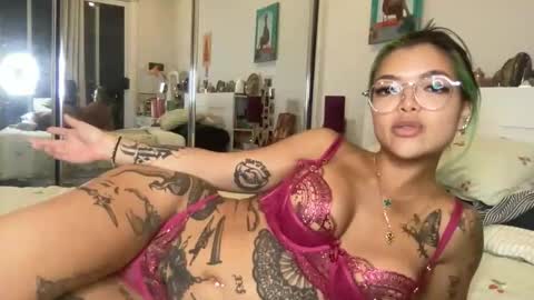 Akira Zay online show from 2, 2, 2026