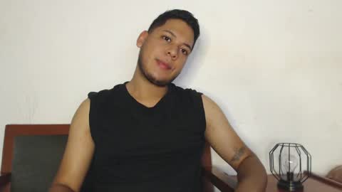 Snapshot of akon_2 chatting on 21, 5, 2026 Akoon online show from 21, 5, 2026