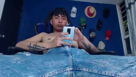 Snapshot of al3xxx_p chatting on 14, 5, 2026 Alex online show from 14, 5, 2026