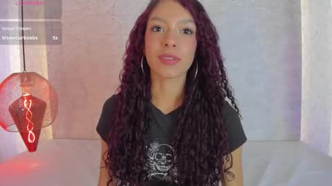 Snapshot of alahia_rosse chatting on 5, 1, 2026 Alahia online show from 5, 1, 2026