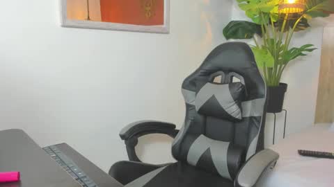 A L A I A online show from 18, 3, 2026