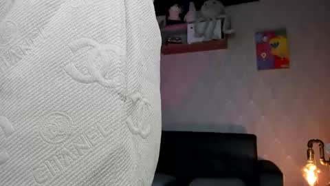 Snapshot of alaia_love77 chatting on 29, 4, 2026 Alaia online show from 29, 4, 2026
