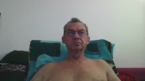 Snapshot of alain5159 chatting on 29, 6, 2026 alain5159 online show from 29, 6, 2026