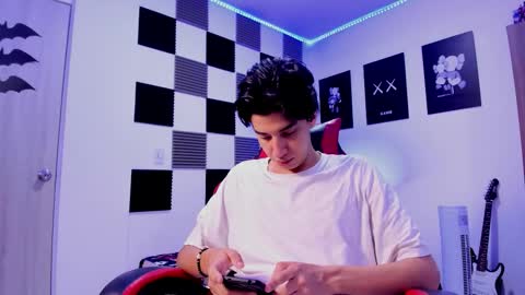 Alan Boy online show from 6, 11, 2025