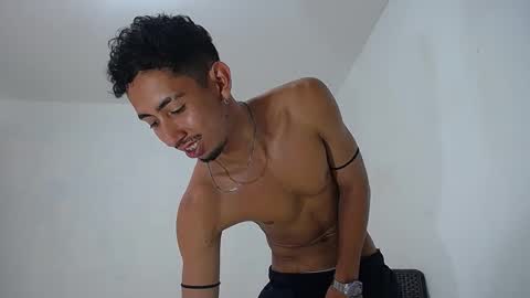 Snapshot of alan_gay chatting on 19, 9, 2025 Alan online show from 19, 9, 2025