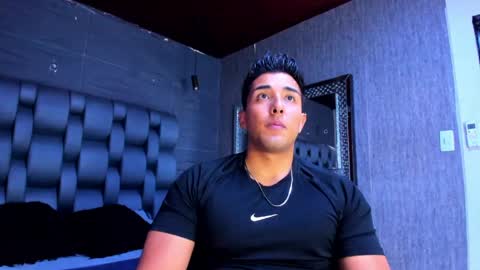 Snapshot of alan_greek_1 chatting on 19, 4, 2026 Alan greek online show from 19, 4, 2026