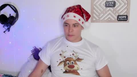 Snapshot of alan_hadid1 chatting on 8, 12, 2024 Alan Hadid online show from 8, 12, 2024